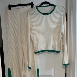 Cream and Green Ribbed Knit Sweater Set🎾🧳🥯